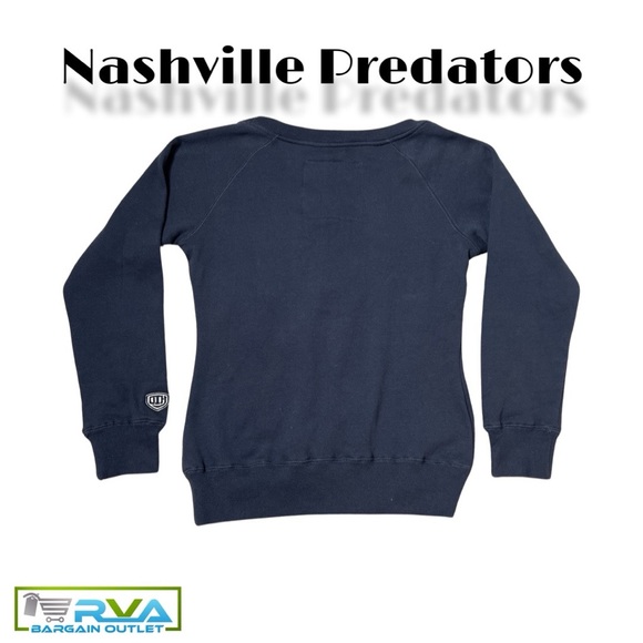 Nashville Predators Old Time Hockey Newberry Collection Women’s Katy Crewneck - Picture 2 of 2